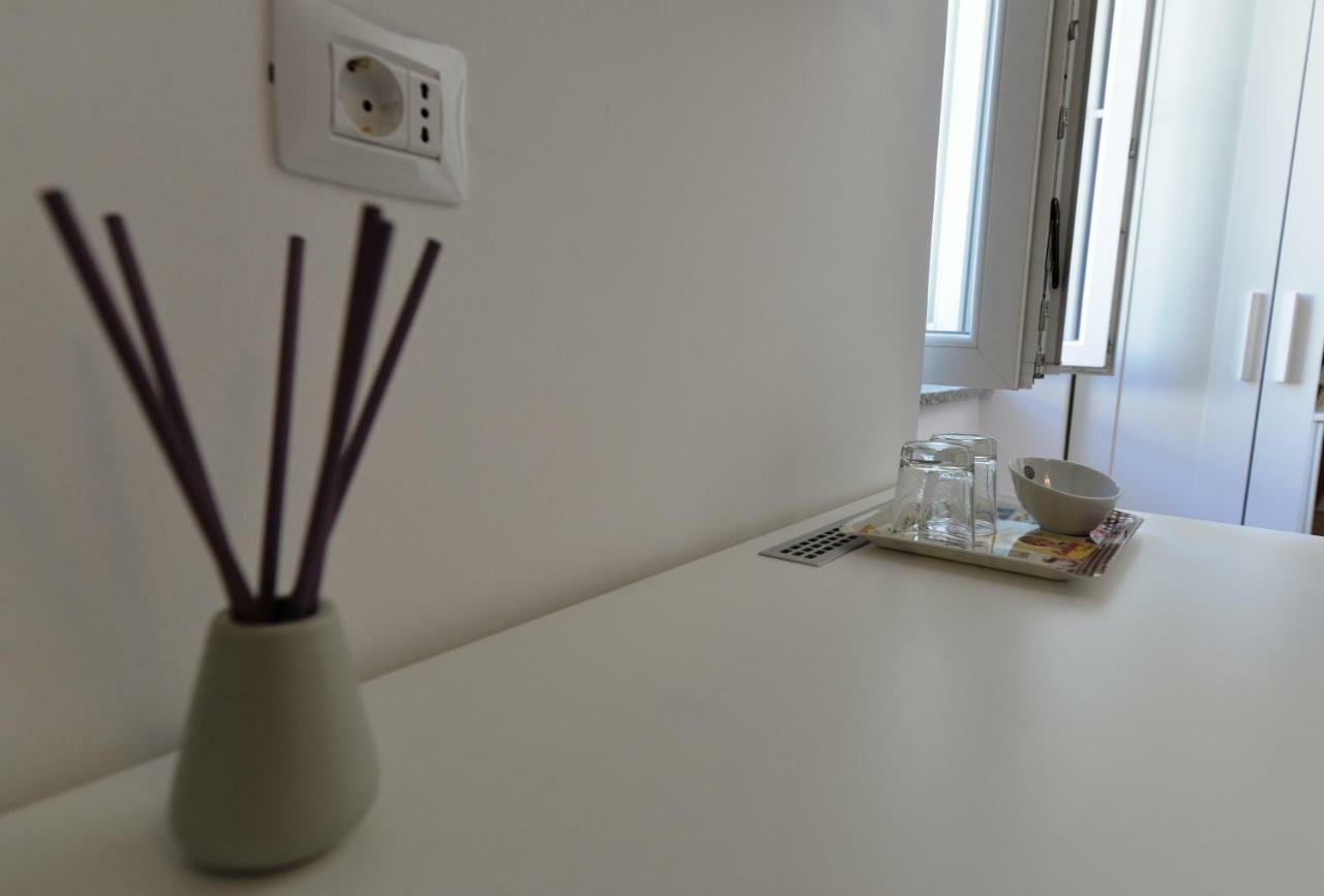 Apartments And Rooms Oliva ツレス エクステリア 写真