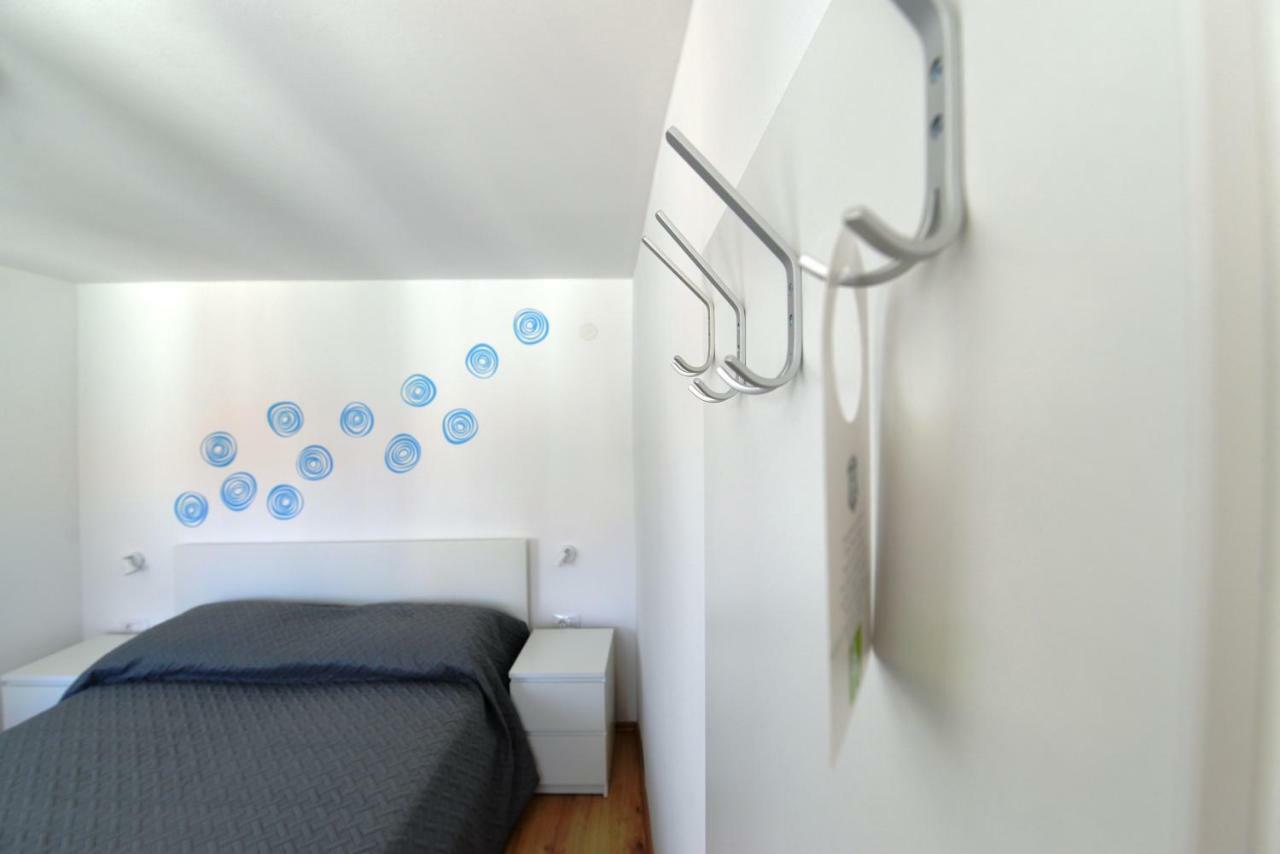 Apartments And Rooms Oliva ツレス エクステリア 写真