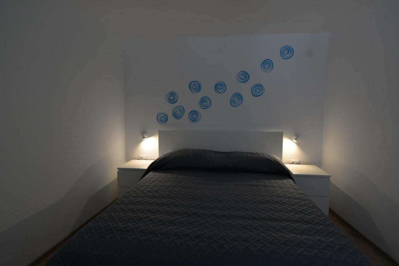 Apartments And Rooms Oliva ツレス エクステリア 写真